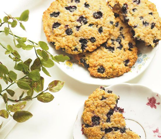 blueberry-zucchini-cookies-with-blueberries2