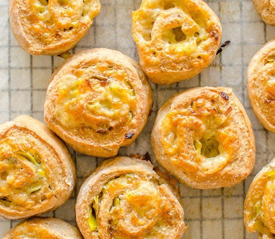 Wholemeal yoghurt dough scrolls cheese and leek from My Kids Lick the Bowl. Homemade Baby Finger Food Recipes and Ideas for giving Your Baby Nutritious Finger Foods. These delicious finger food recipe are easy to make and are soft for little hands.