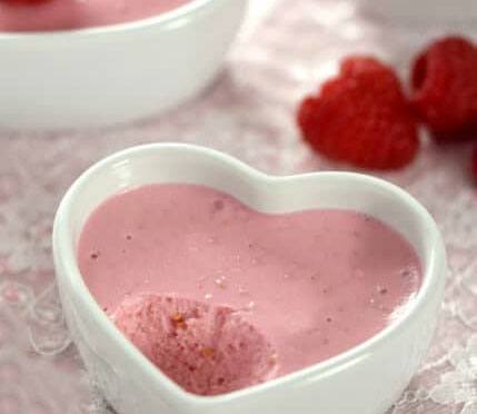 Baby Led Feeding- image of raspberry yogurt mousse pots recipe