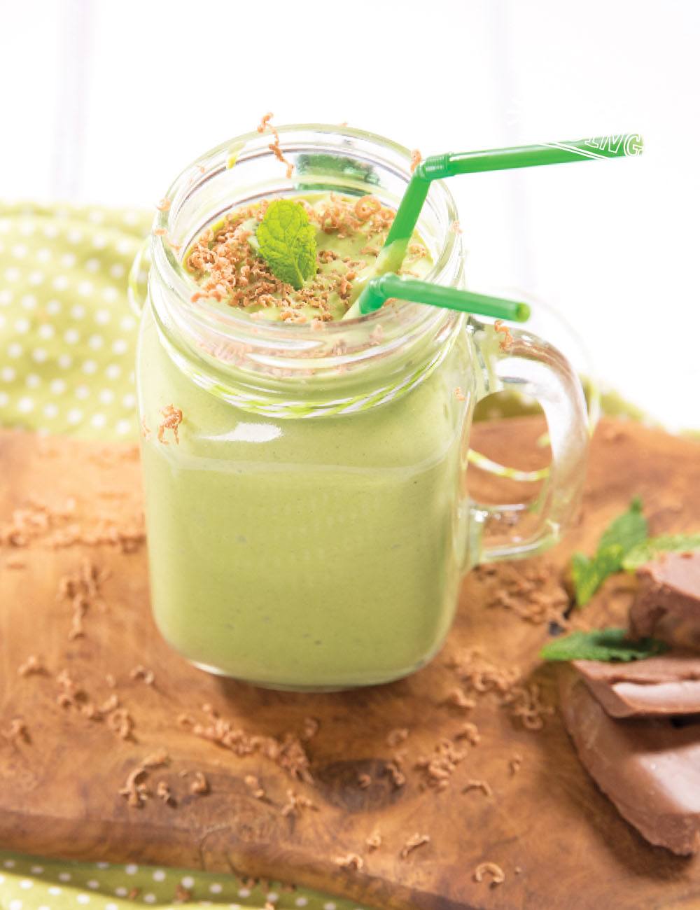 Healthy Shamrock Shake Recipe for kids | Healthy treats for kids. Main recipe image. This Shamrock shake is creamy, delicious and tastes like ice cream yet it contains only goodness and is super healthy for your little ones.