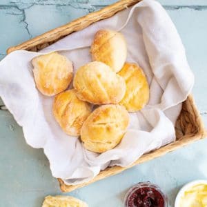2 Ingredient Bread Rolls – No Yeast, No Kneading